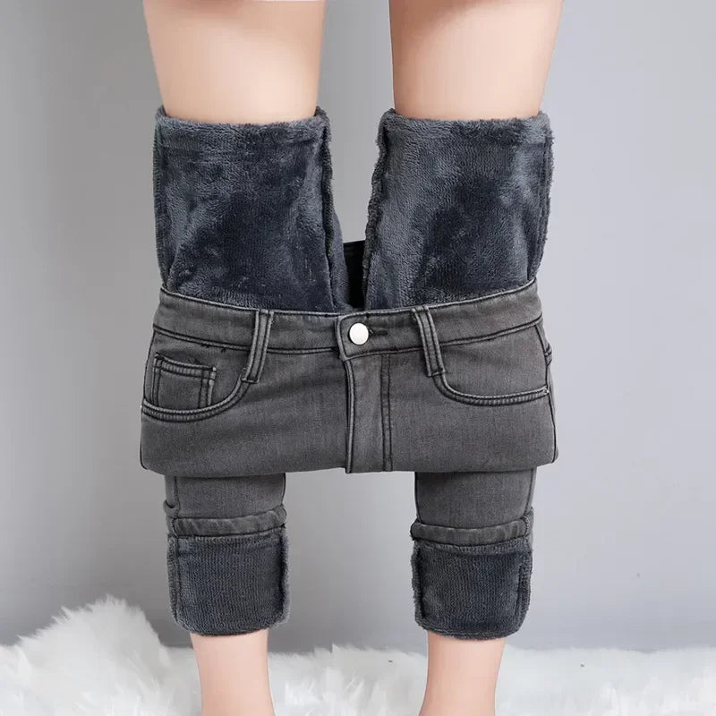 Fashion Thermal Slim Fit Velvet Plush Jeans